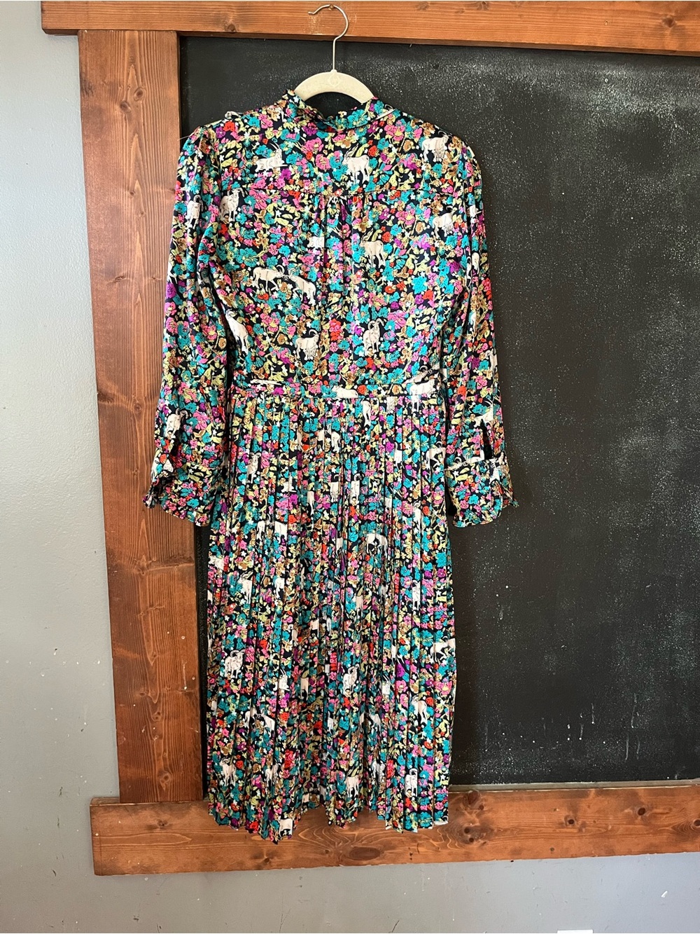 J. Crew Pleated midi dress in grazing goats print size 2 euc - Picture 11 of 11